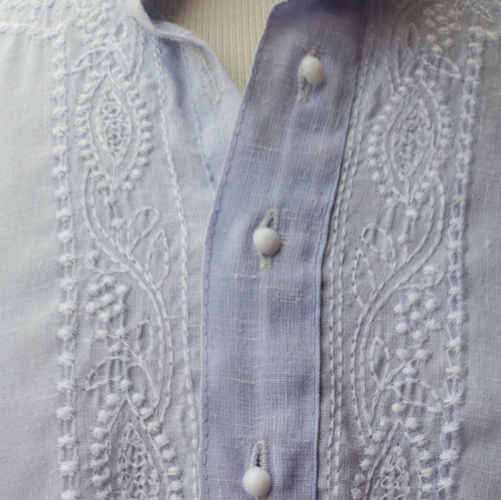 Vintage Light blue tunic w white embroidery, beading, pockets , single Stitch